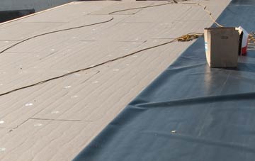 disadvantages of The Gutter flat roof insulation